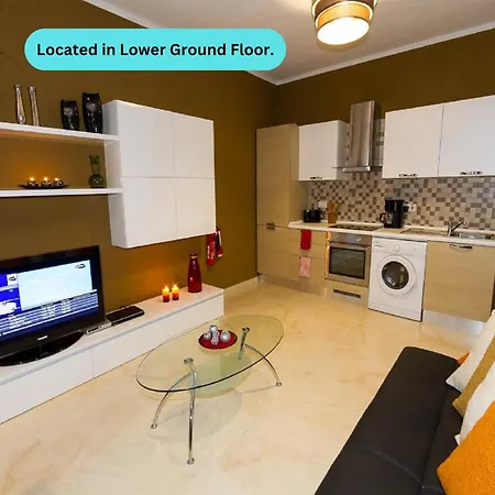 Belle Сент Джулианс