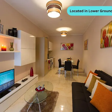 Belle Сент Джулианс